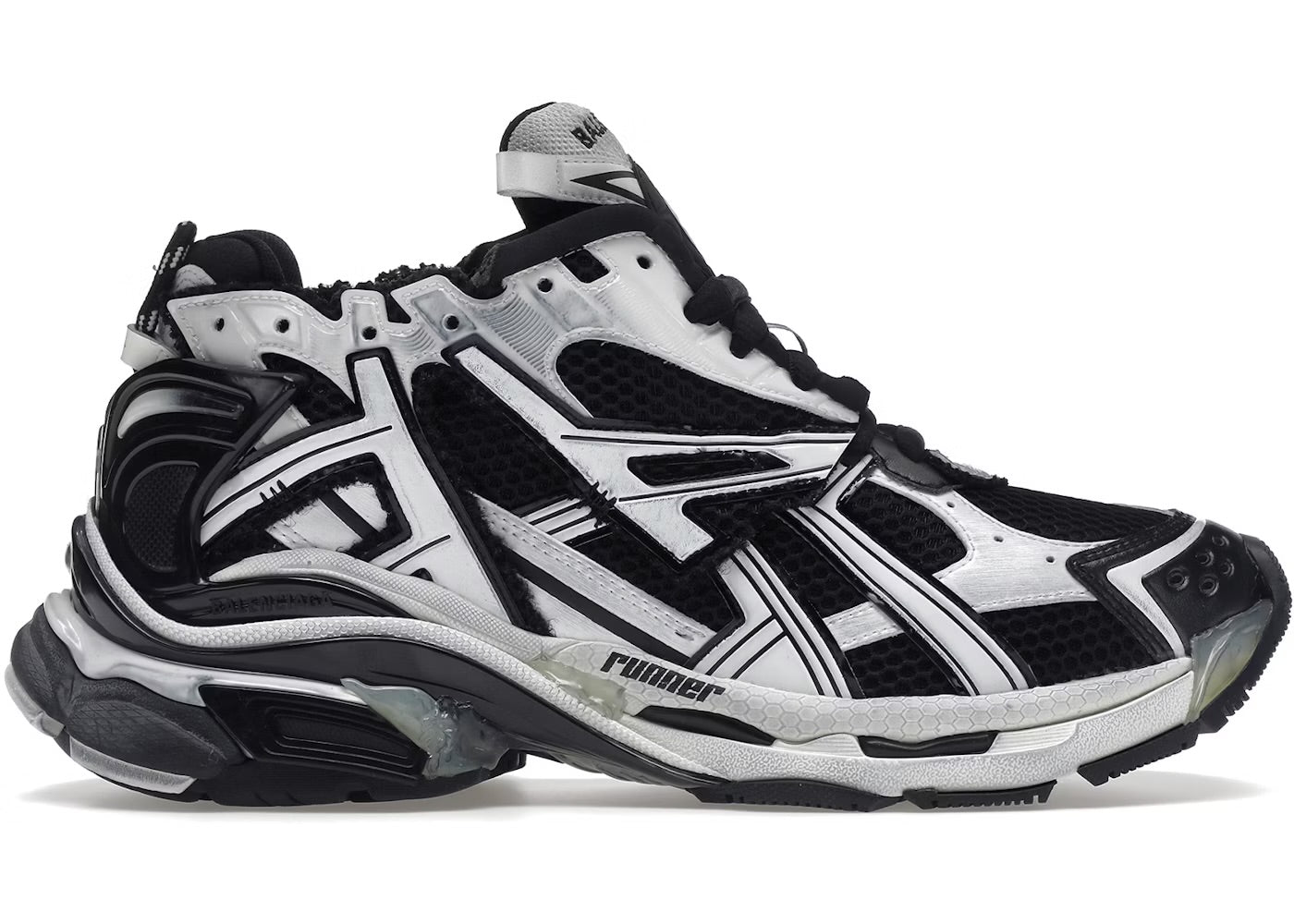 Black Runner Sneaker - Vendor